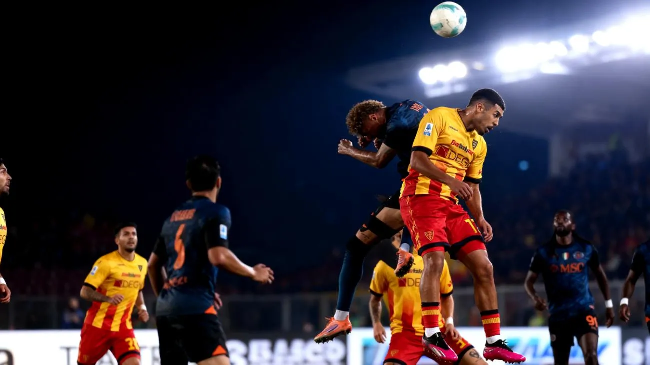 Lecce-Napoli: cosa è successo davvero in quei 90 minuti che hanno diviso l'Italia 2025-10-28T19:41:49.911Z"